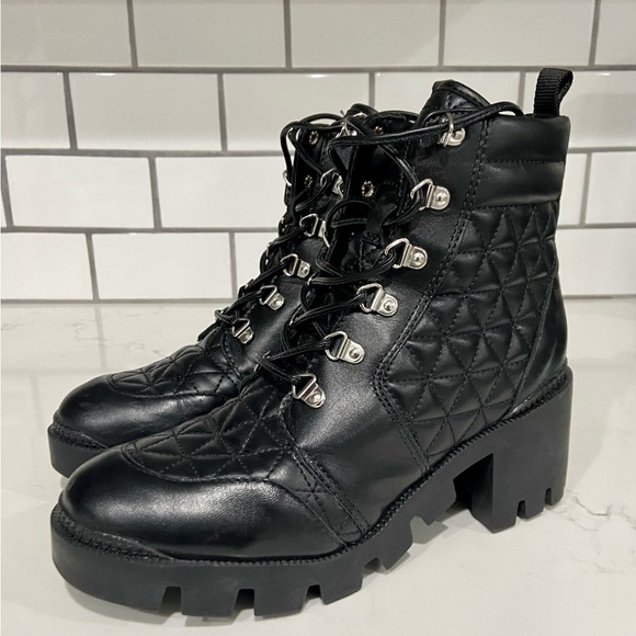 Schutz Cory Black Leather Quilted Women’s Combat Boots Size 6.5 New - Picture 3 of 9